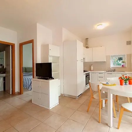 Апартаменты Miki1 - Con Piscina E Campo Da Tennis