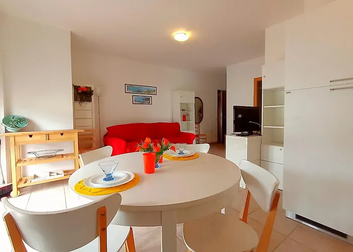 Miki1 - Con Piscina E Campo Da Tennis Apartman *